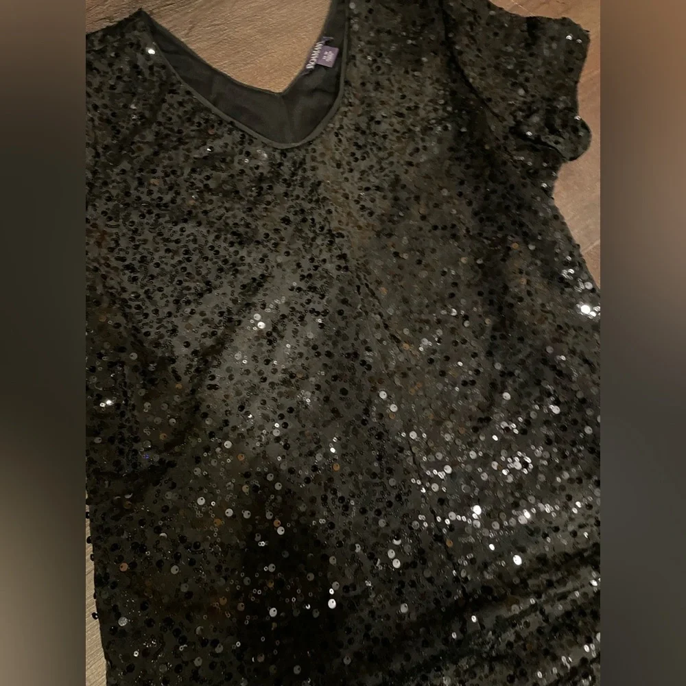 Black Sequin Women's Top - Picture 6 of 6